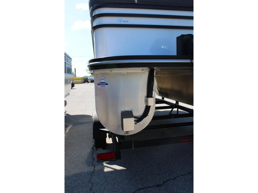 2025 Suncatcher Select 20fc alt