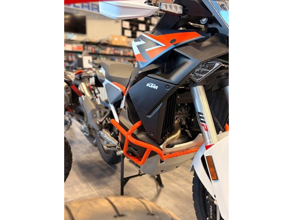 Ktm 1390 Super Adventure R 2026 alt