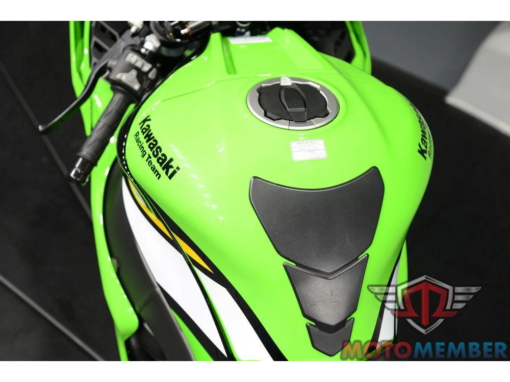 2025 Kawasaki Ninja® Zx™-10r Krt Edition Abs alt