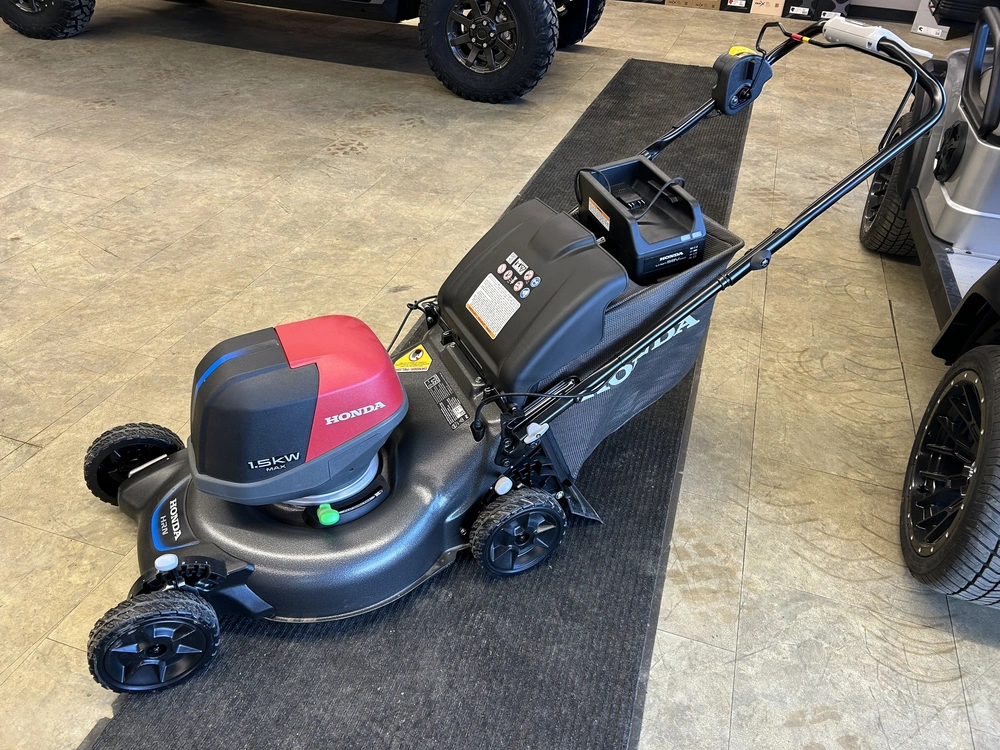 2025 Honda Hrn21bvc4 Steel Deck 1.5kw Brushless Motor, Self-propelled, Variable Speed Smart Drive™ Transmission, Micro Cut™ Twin Blade System, Ez Folding Handle, 3-in-1 Mowing System; Bagging, Mulching Or Rear Discharge alt