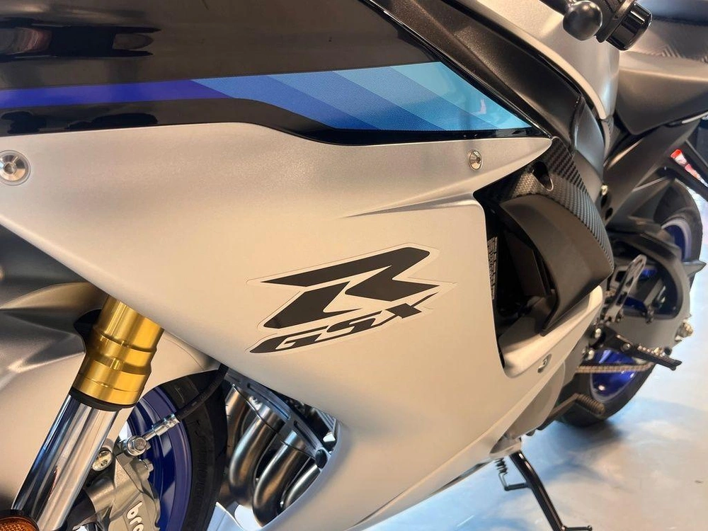 2026 Suzuki Gsx-r750 alt