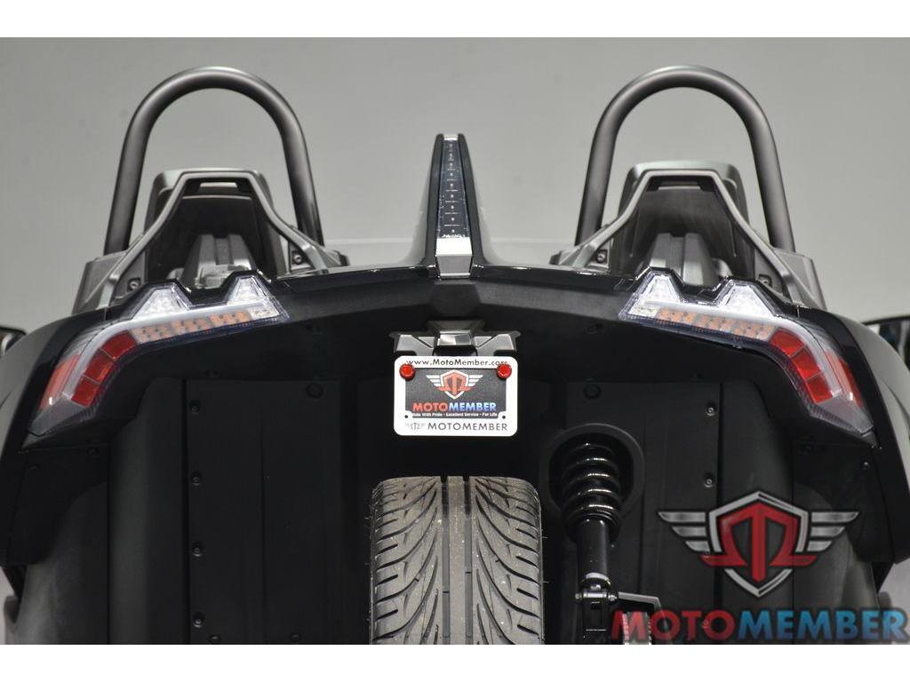 2025 Polaris Slingshot S (AutoDrive) for Sale