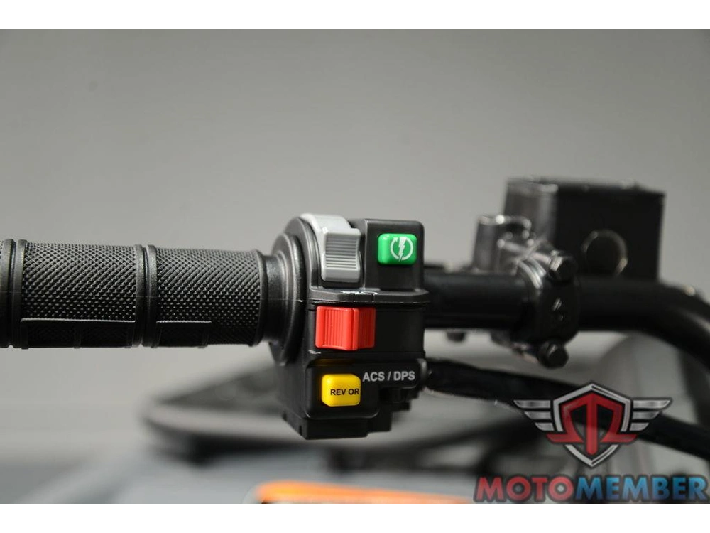 2026 Can-am Outlander 700 Granite Grey alt