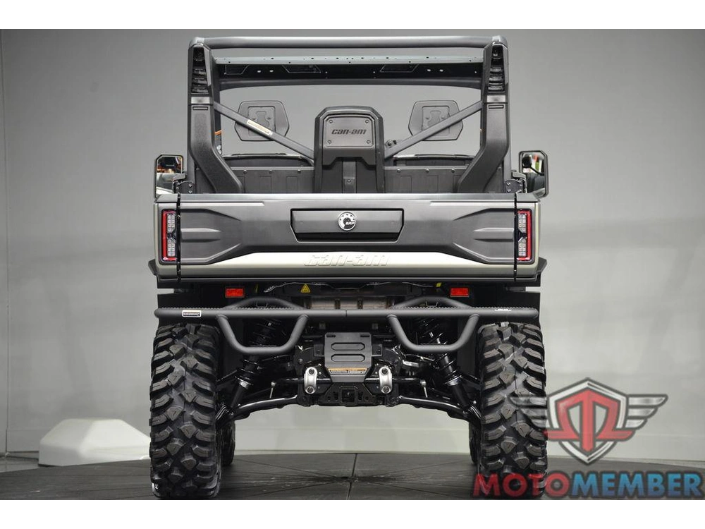 2026 Can-am Defender X Mr Hd11 With Half-doors alt