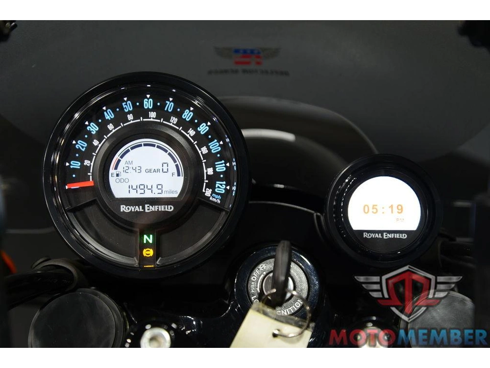 2024 Royal Enfield Shotgun 650 Drill Green alt