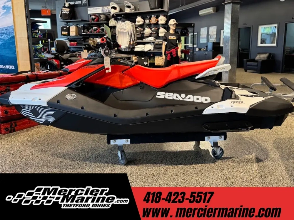 Sea-doo Spark Trixx 3up 2026 alt