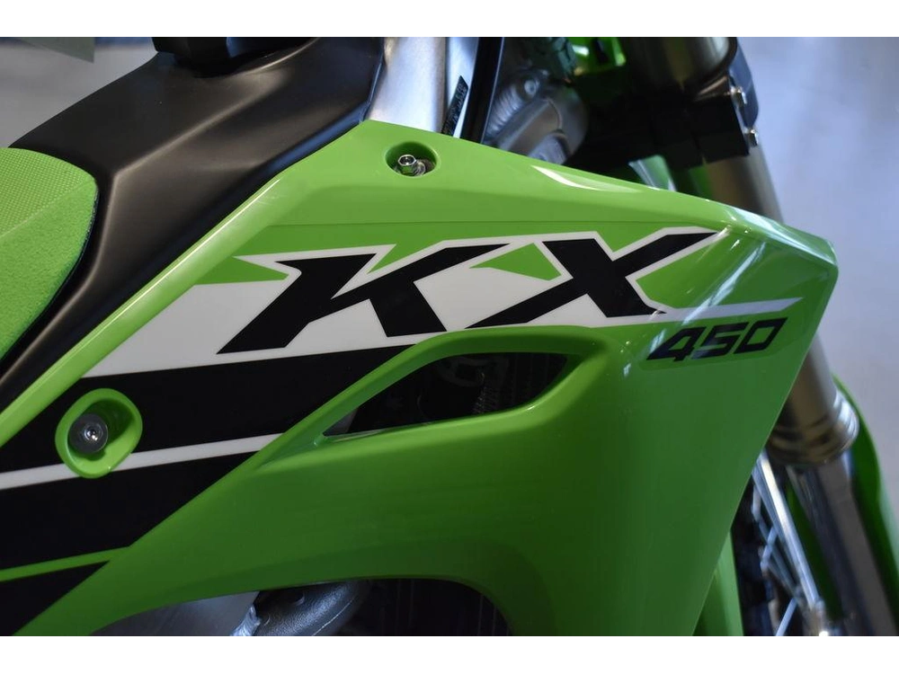 2025 Kawasaki Kx™450 alt