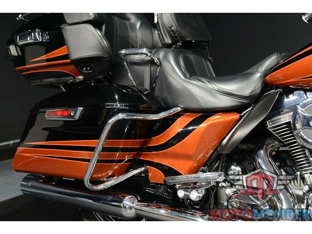 2015 Harley-davidson Fltruse - Cvo™ Road Glide® Ultra alt