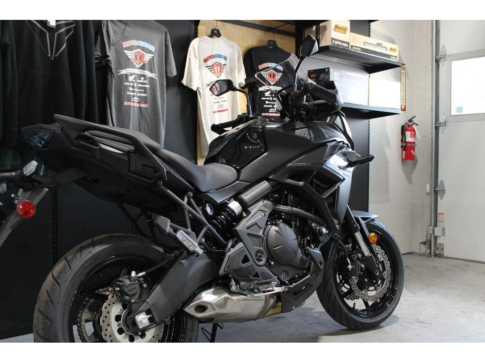 2023 Kawasaki Versys® 650 Lt alt