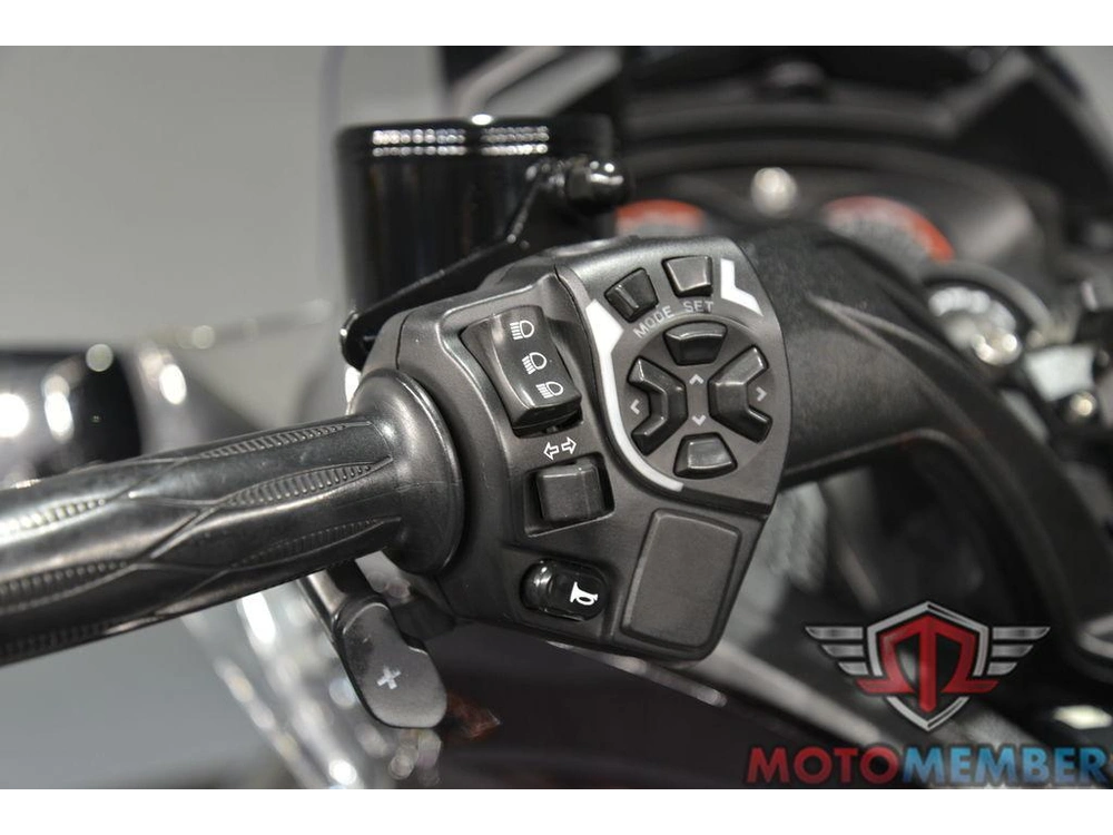 2014 Can-am Spyder® St Limited Se5 alt