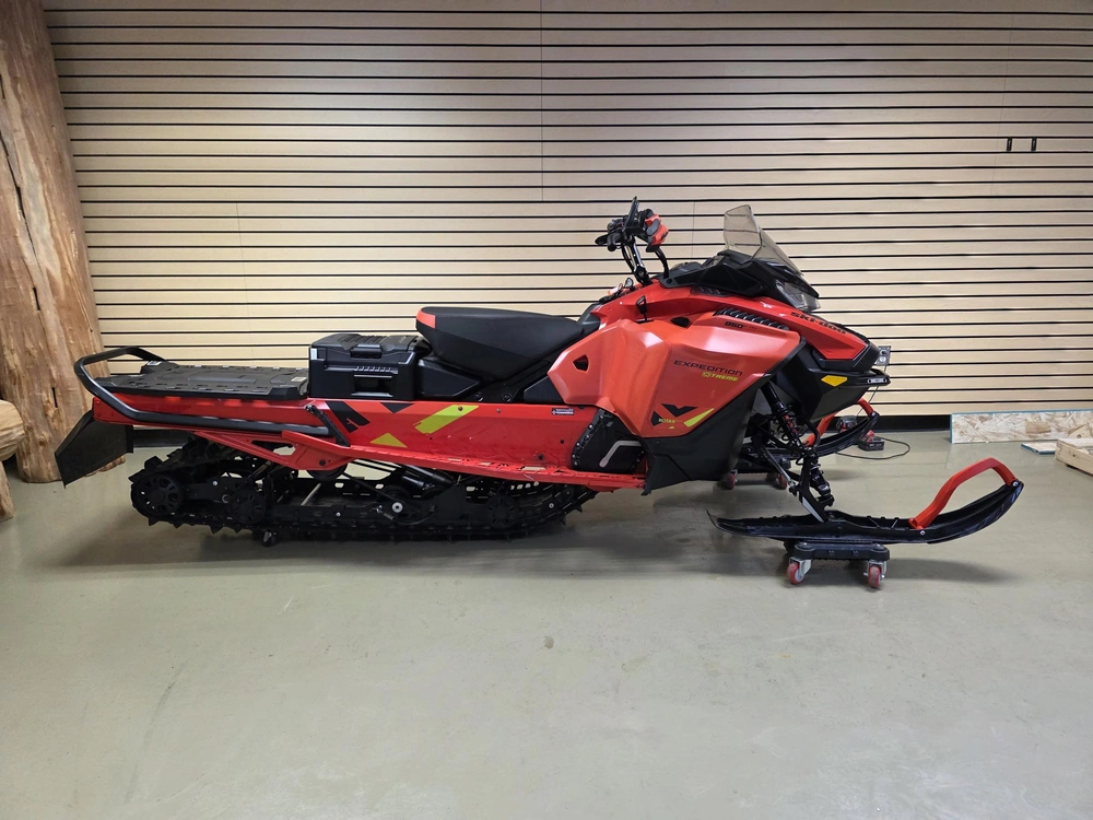 Ski-doo Expedition Xtreme 850 2021 alt