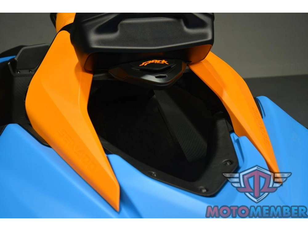 2026 Sea-doo Spark™trixx For 3 Rotax® 900 Ace™ - 90 Ibr And Audio alt