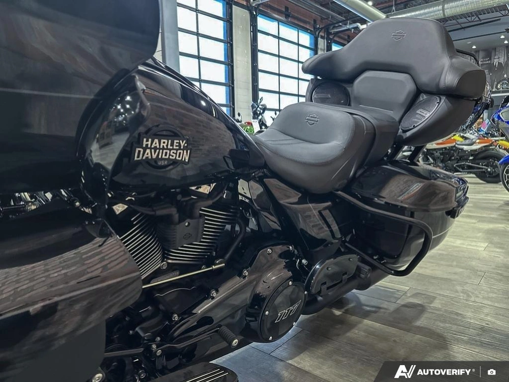 2026 Harley-davidson Road Glide Limited alt