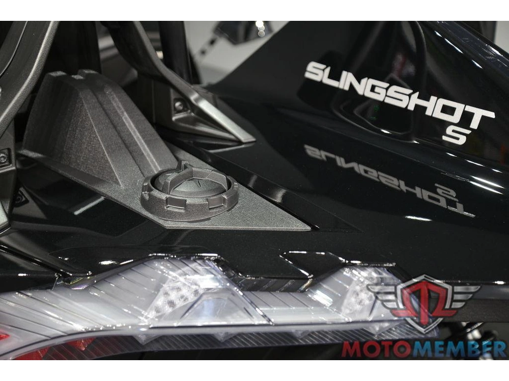 2025 Slingshot Slingshot® S Autodrive Jet Black alt