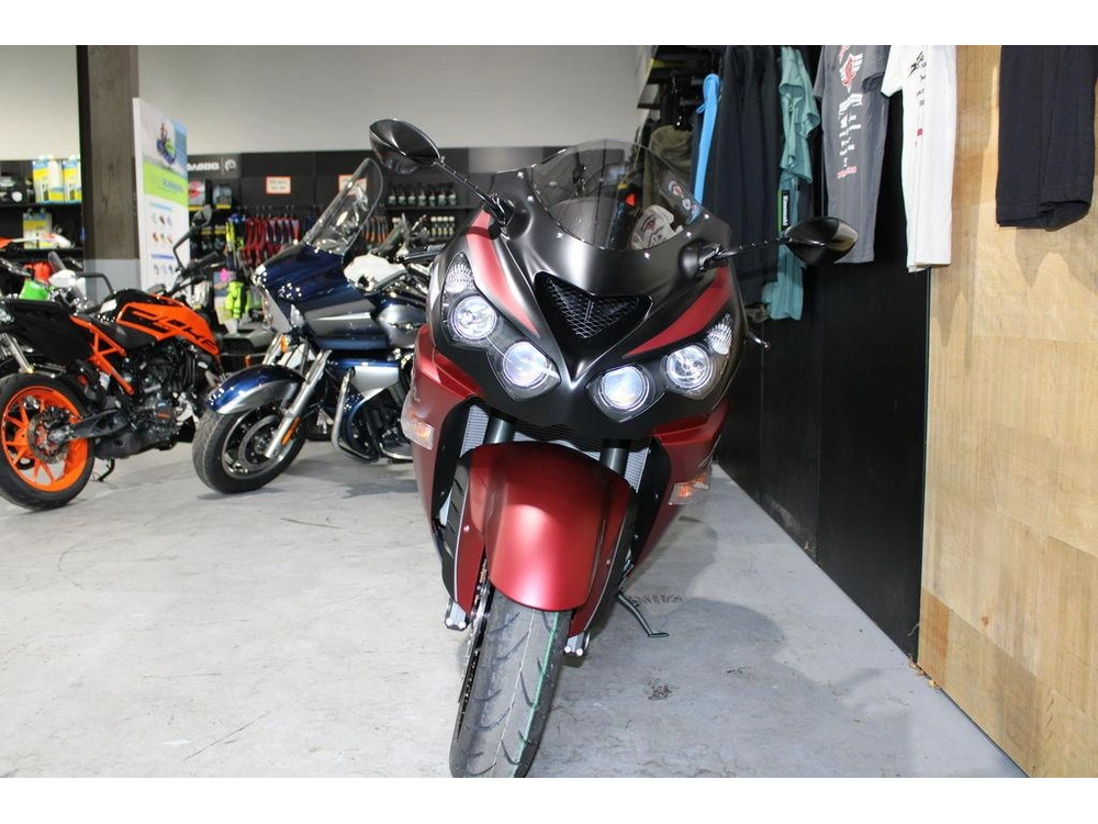 2025 Kawasaki Ninja® Zx™-14r Abs alt