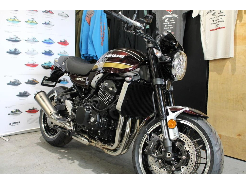 2025 Kawasaki Z900rs Abs alt