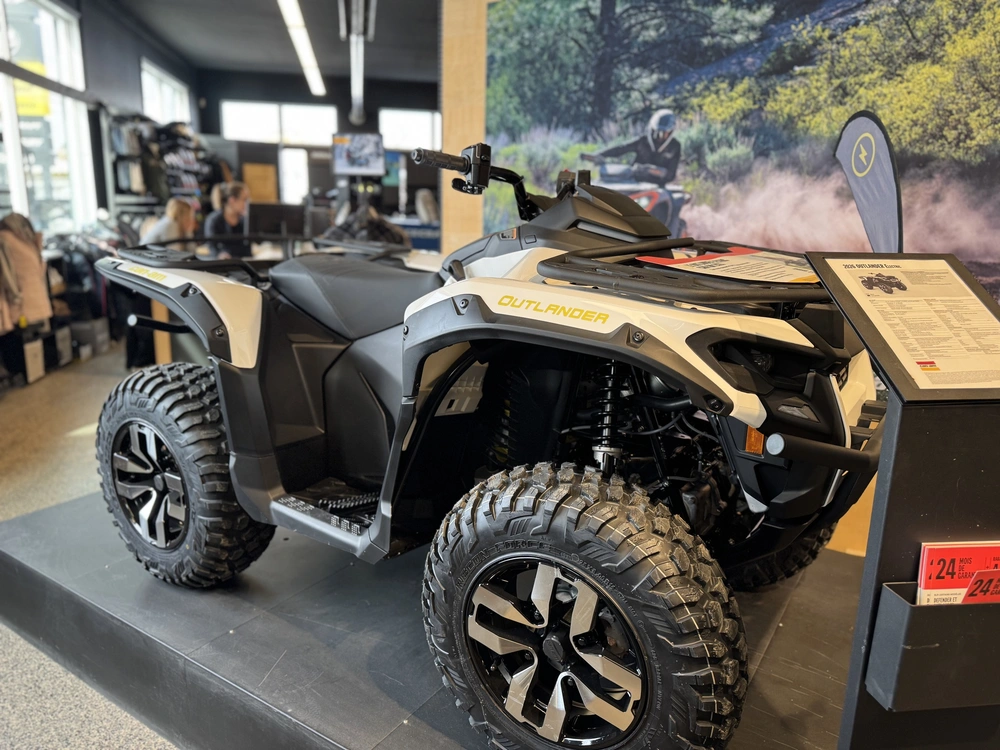 2026 Can-am Outlander Electric alt