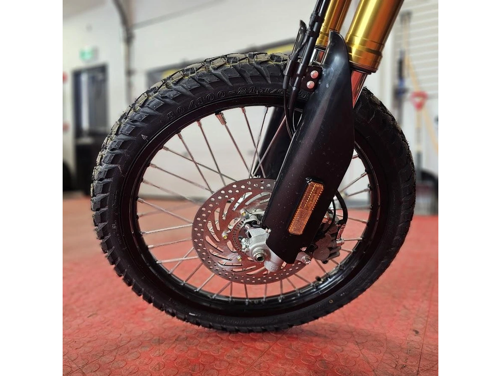 2026 Suzuki Dr-z 4s alt