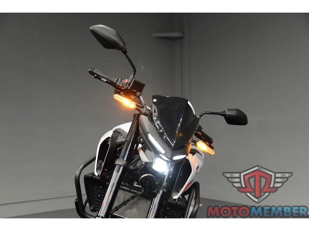 2020 Yamaha Mt-03 alt