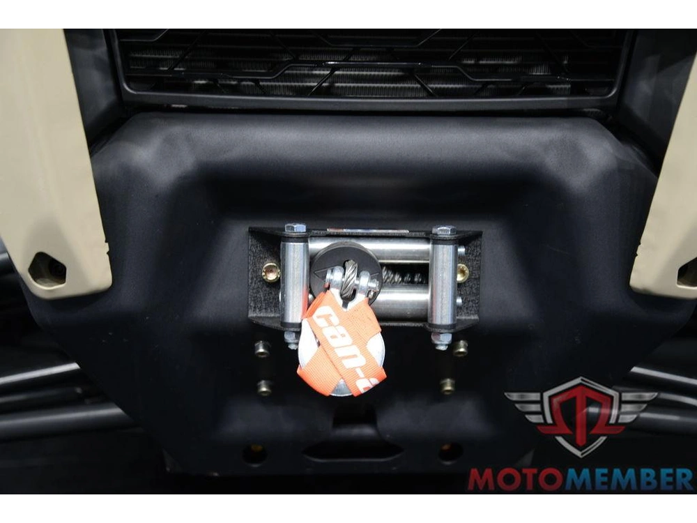 2025 Can-am Defender Limited Hd10 Desert Tan & Stealth Black alt