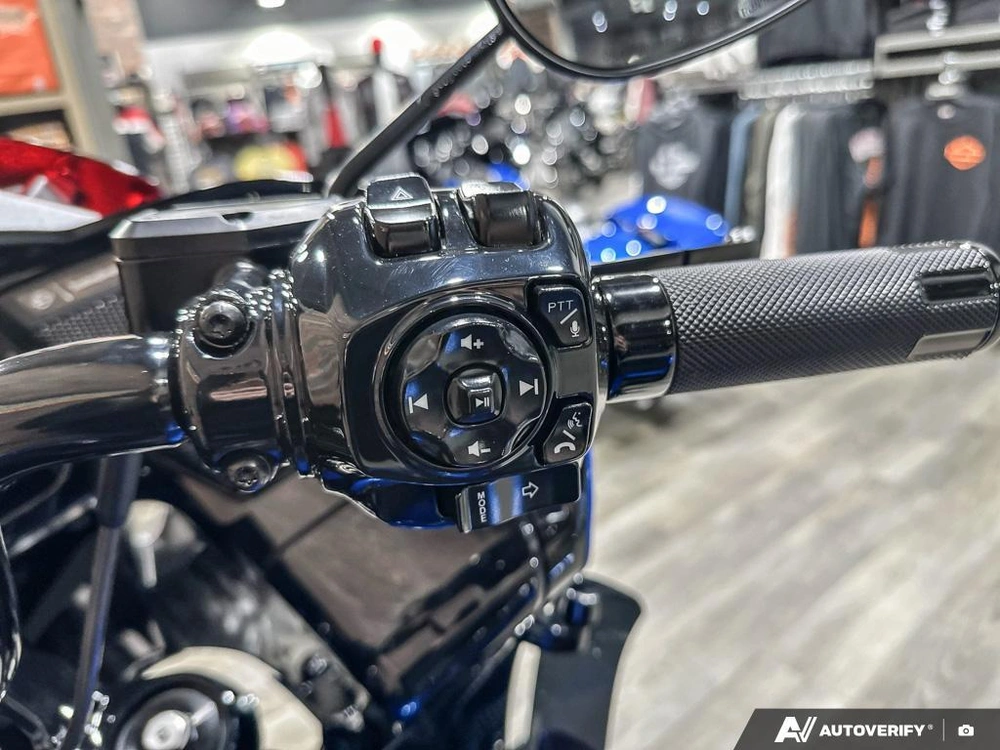 2026 Harley-davidson Cvo Road Glide St alt