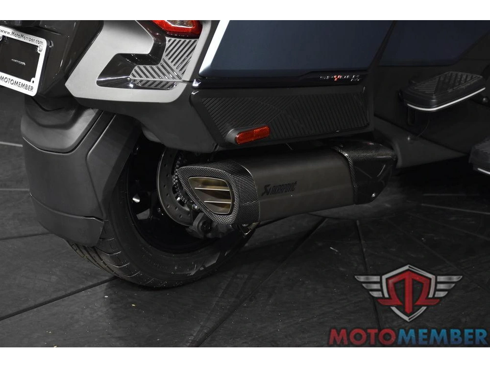 2025 Can-am Spyder Rt Limited Dark Wheels alt