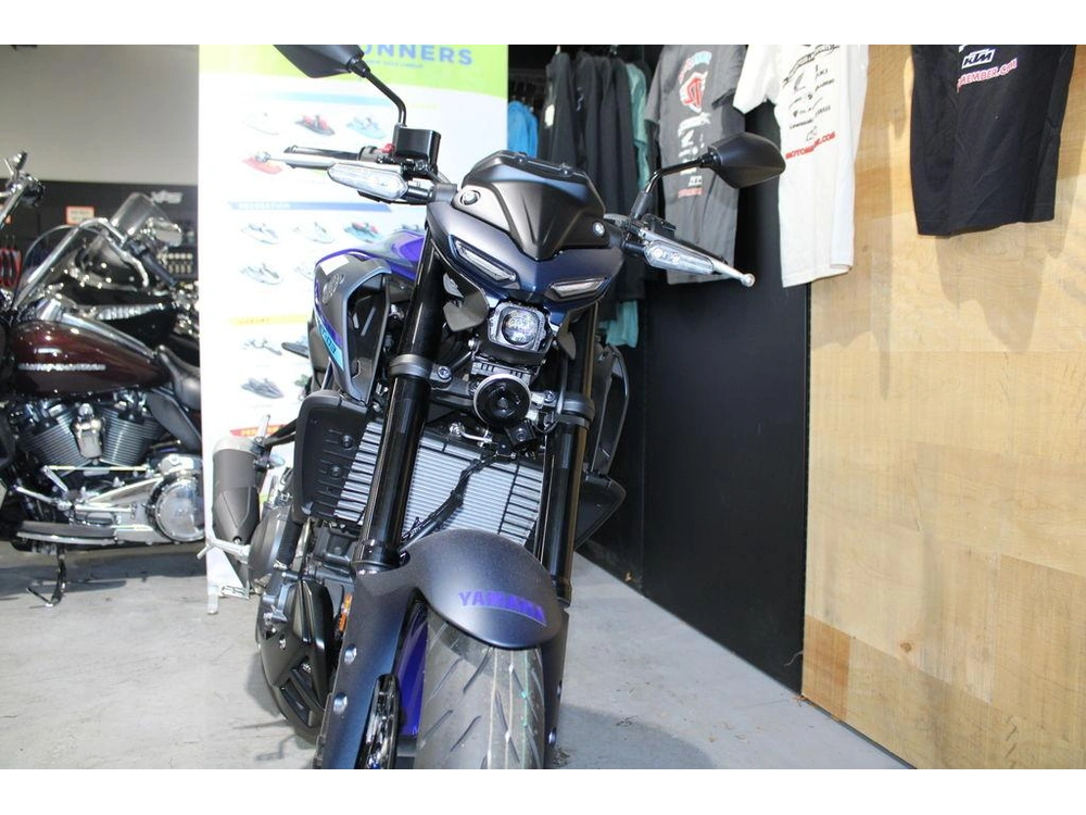 2025 Yamaha Mt-03 alt