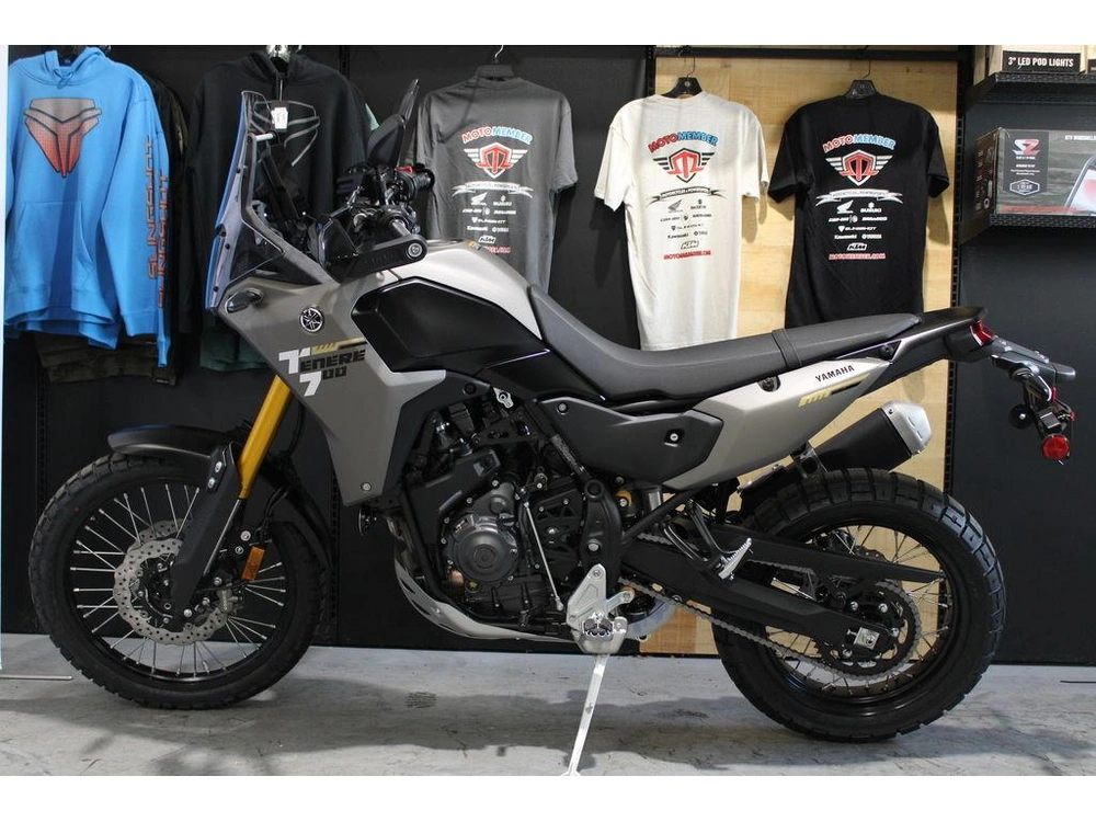 2025 Yamaha Tenere 700 alt