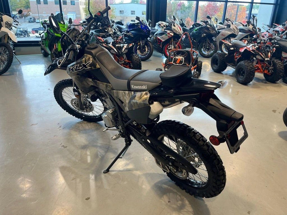 2026 Kawasaki Klx®300 Cypher Camo Beige alt