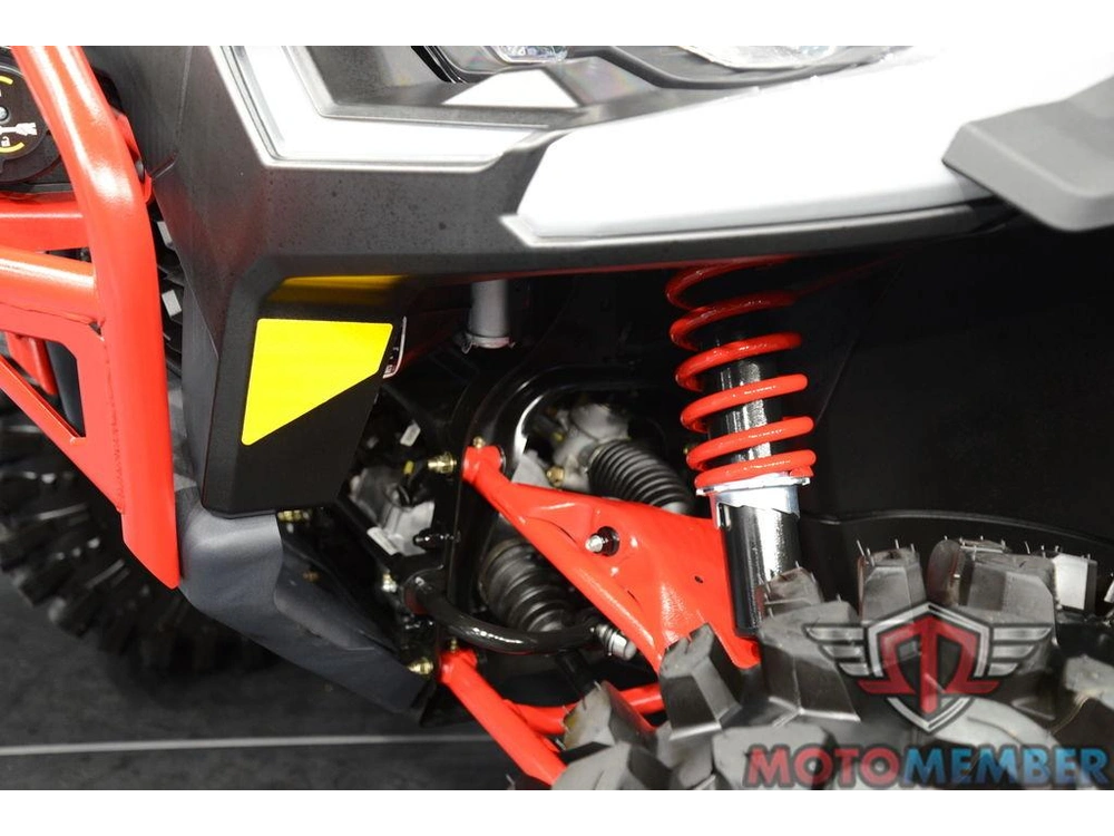 2025 Can-am Defender X Mr With Half-doors Hd10 Hyper Silver & Legion Red alt