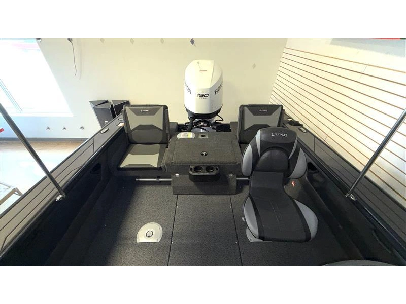 2026 Lund Boat Co 1875 Crossover Xs Sport alt