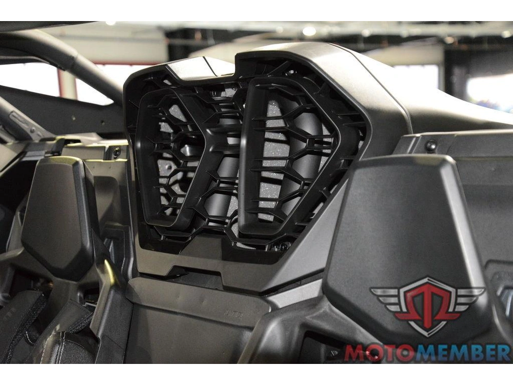 2026 Can-am Maverick R Max X Rs With Smart-shox alt