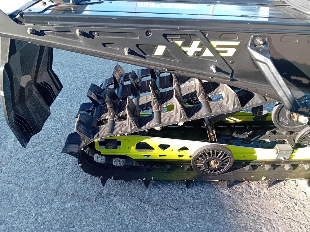 Polaris Sks800 2020 alt