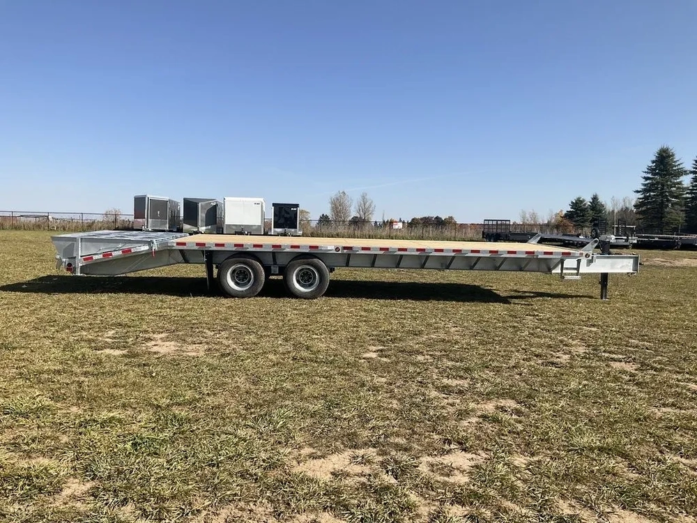 2025 Canada Trailers 8.5x28 12 Ton Galvanized Deckover Equipment Trailer alt