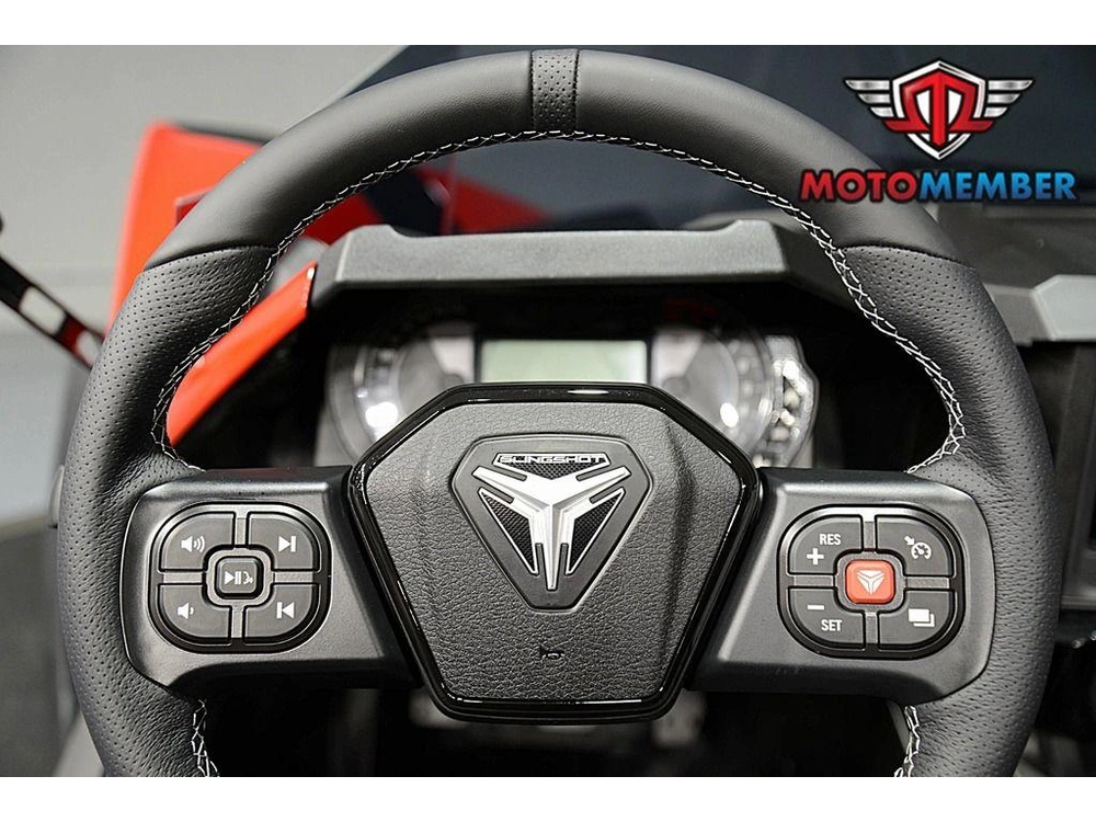 2024 Slingshot Slingshot® Slr Slingshot Red Pearl alt