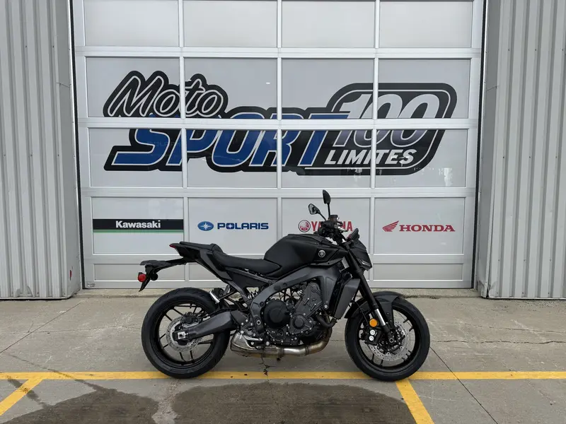 2026 Yamaha MT-09 thumbnail 2
