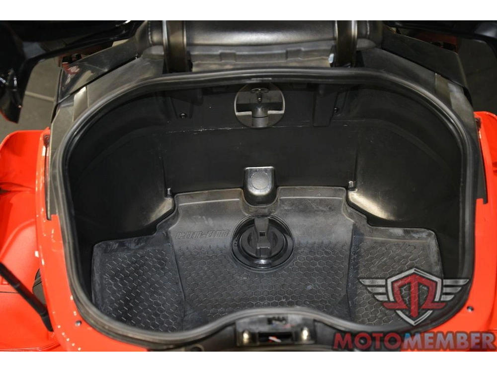 2022 Can-am Spyder F3 Limited Chrome Wheels alt