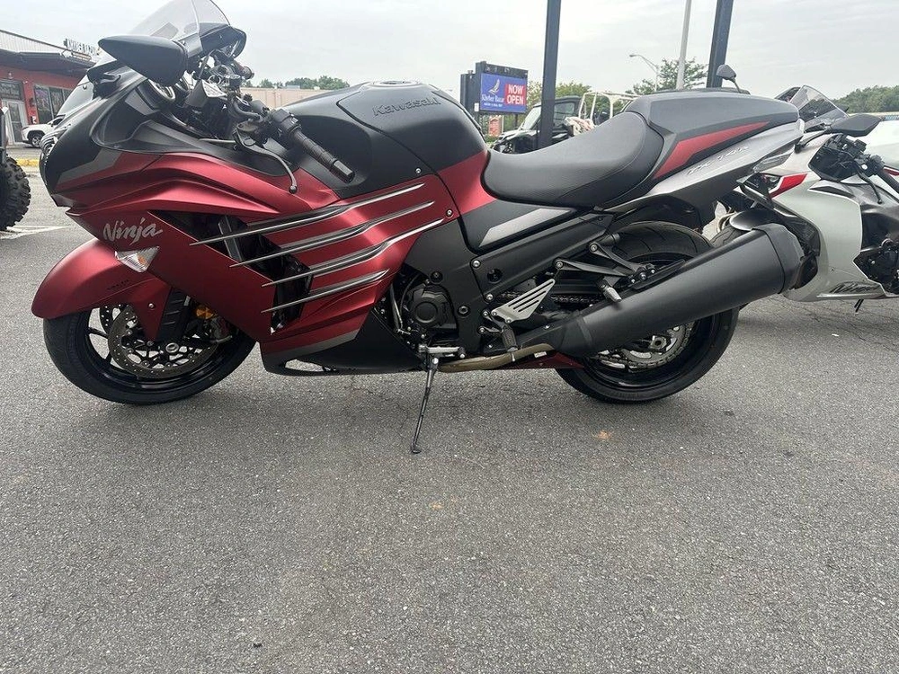 2025 Kawasaki Ninja® Zx™-14r Abs alt