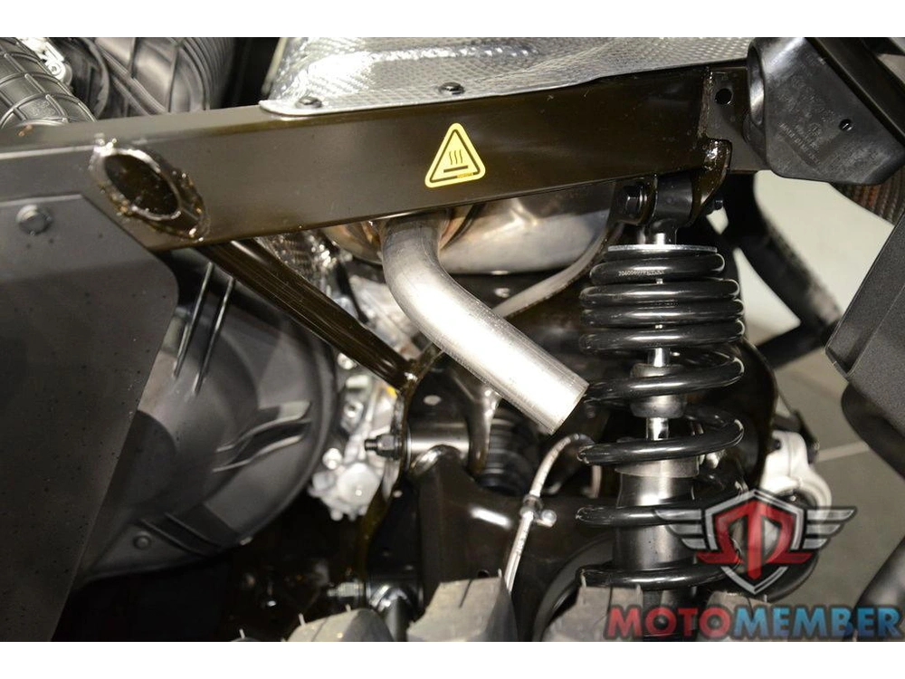 2026 Can-am Defender X Mr Hd11 With Half-doors alt