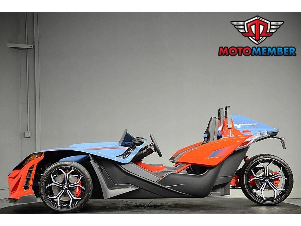 2025 Slingshot Slingshot® R Autodrive Royal Red Crystal alt