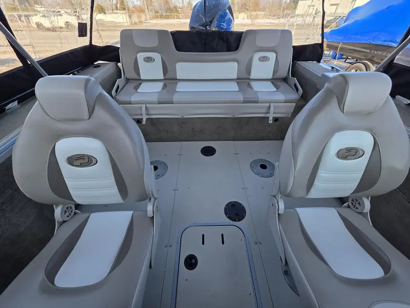 2011 Princecraft SPORT SERIE 172 ! MERCURY 115 EFI 4 TEMPS ! thumbnail 8