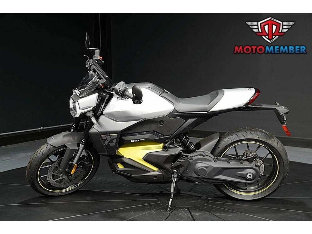 2025 Can-am Pulse '73 alt