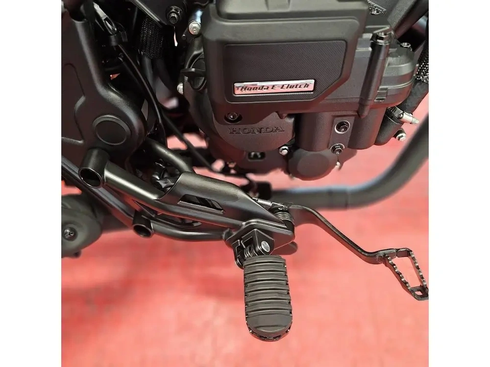 2026 Honda Rebel 300 E-clutch alt