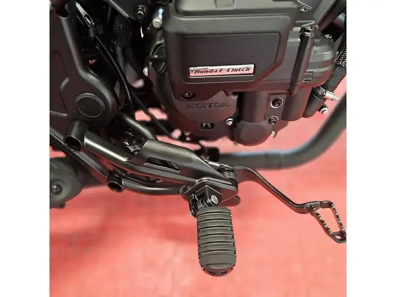 2026 Honda REBEL 300 E-CLUTCH thumbnail 19