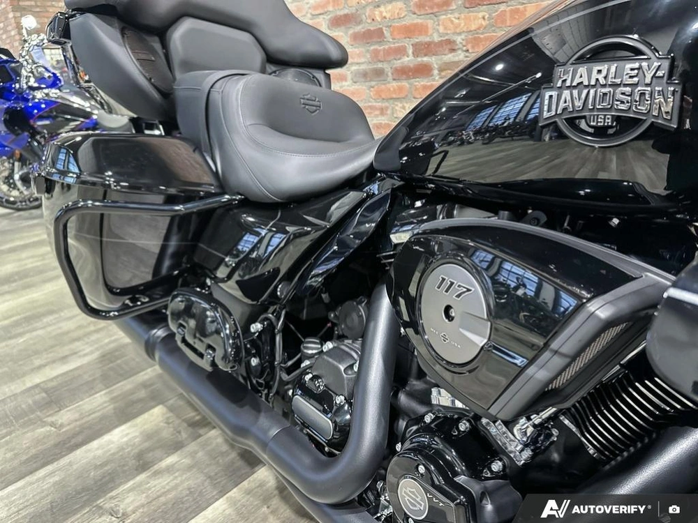 2026 Harley-davidson Road Glide Limited alt