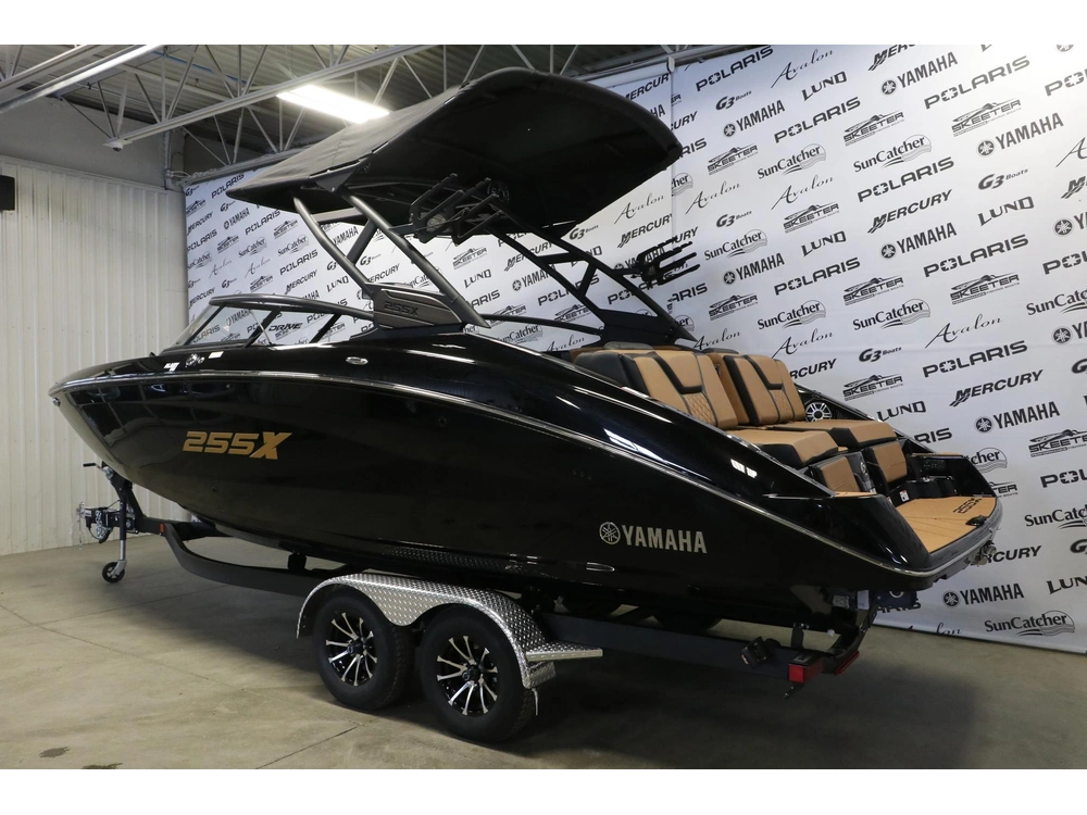 2026 Yamaha 255xd alt