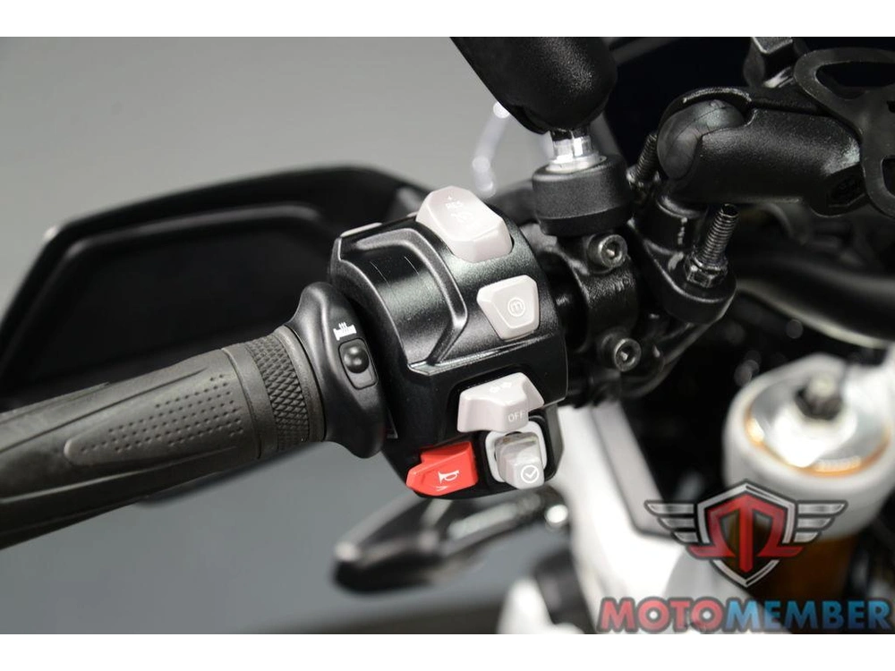 2020 Triumph Tiger 900 Rally Pro Matte Khaki Green alt