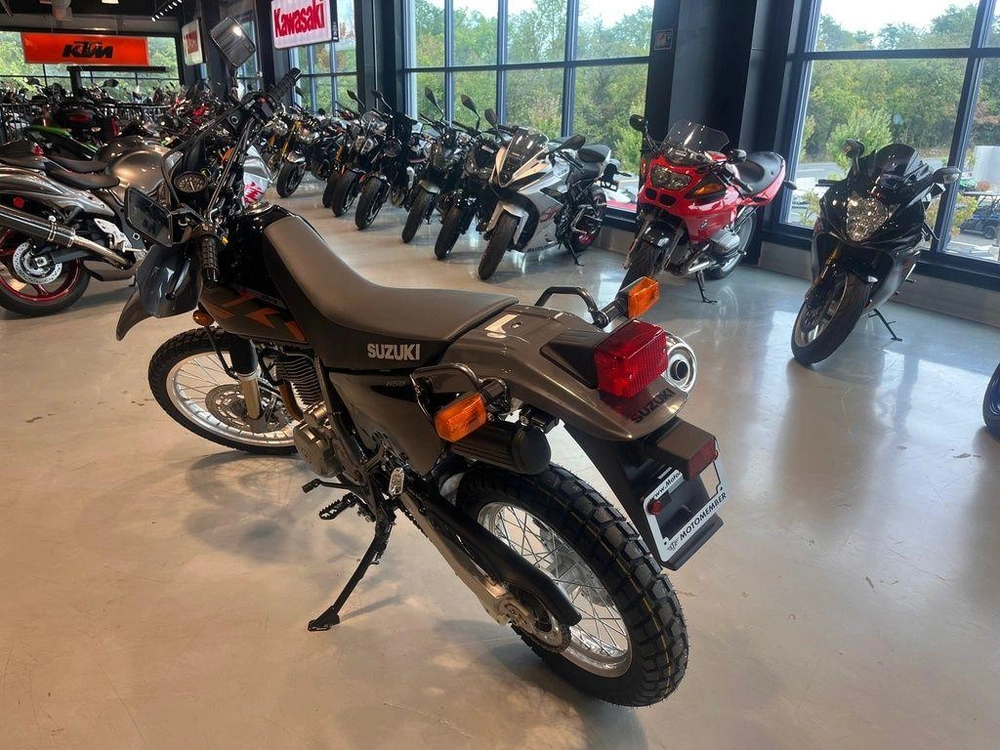 2026 Suzuki Dr650s alt