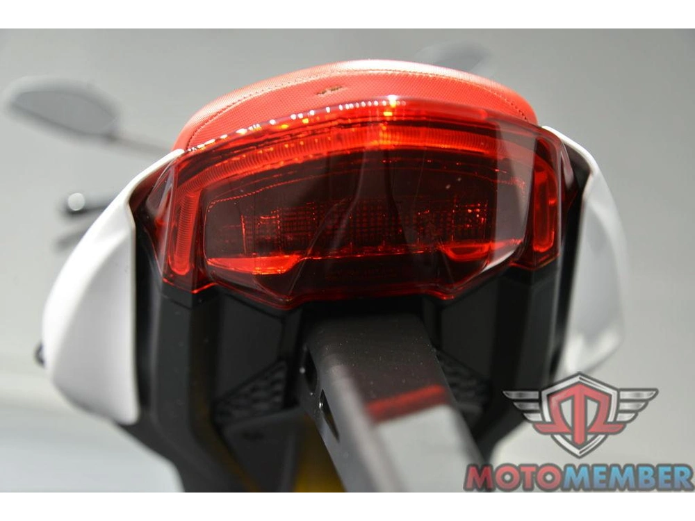 2024 Ducati Monster Plus Iceberg White alt