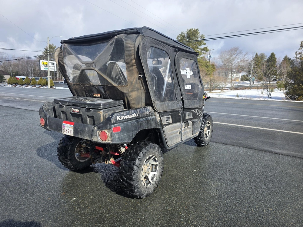 2021 Kawasaki Teryx4 Le alt